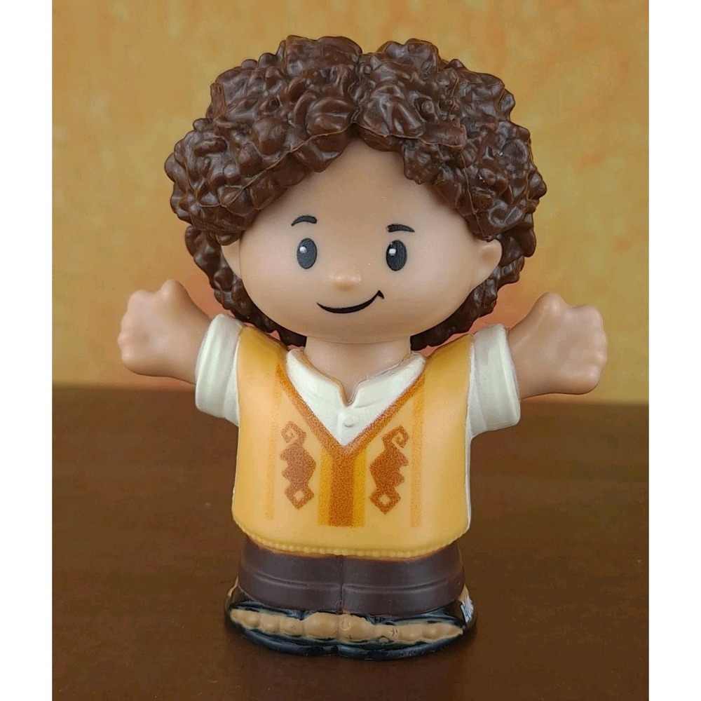 Fisher Price Little People Encanto‎ Camilo Hispanic Boy With Yellow Vest 2022